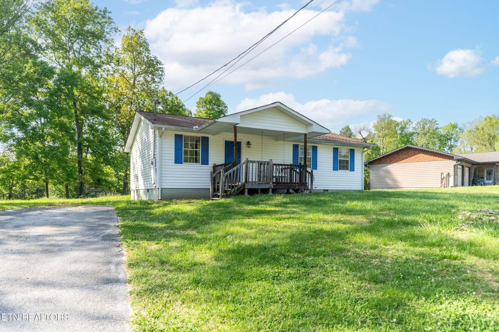 Photo of 7805 Olde Timber Tr, Knoxville, TN 37924 (MLS # 1336998)