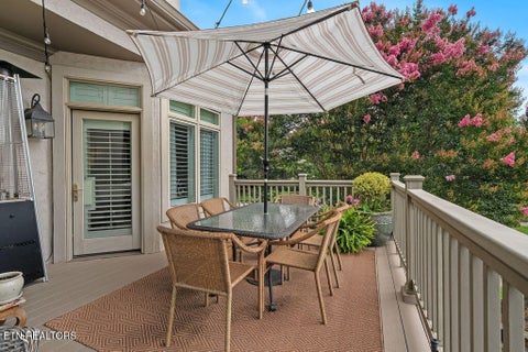 Tiny photo for 210 Casa Del Lago Way, Lenoir City, TN 37772 (MLS # 1348246)