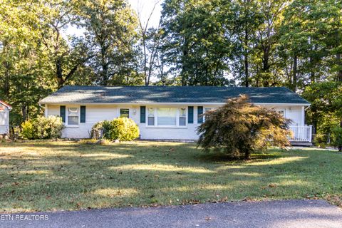 Photo of 5707 Scenic Ridge Rd, Knoxville, TN 37912 (MLS # 1320629)