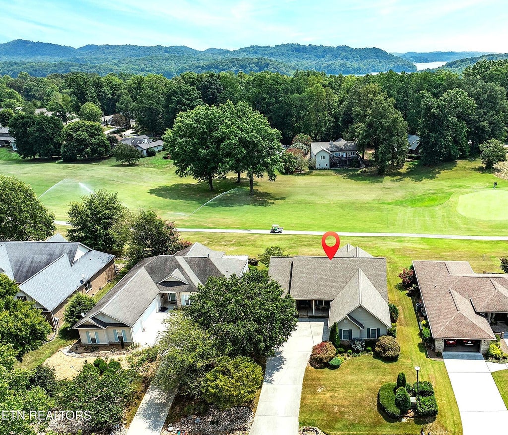 Photo of 107 Oohleeno Way, Loudon, TN 37774 (MLS # 1354366)