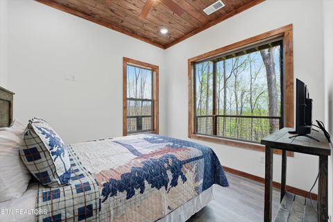 Tiny photo for 640 Carter Plaza, Gatlinburg, TN 37738 (MLS # 1336248)