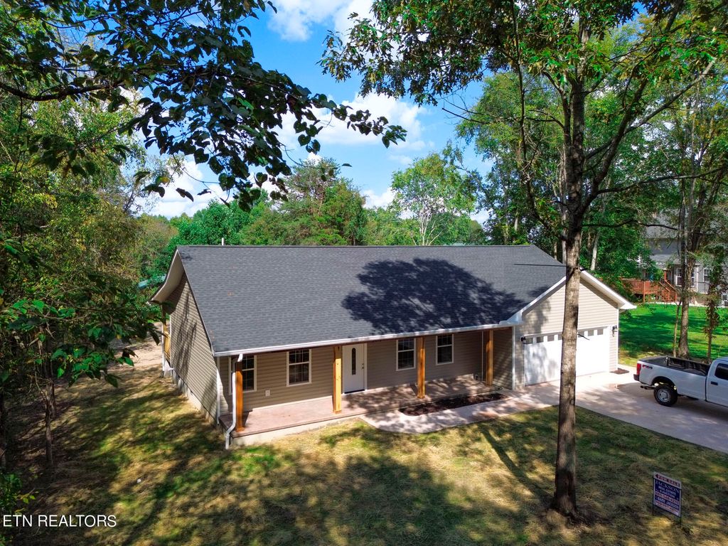 Photo of 3610 Cove Lane, White Pine, TN 37890 (MLS # 1228516)