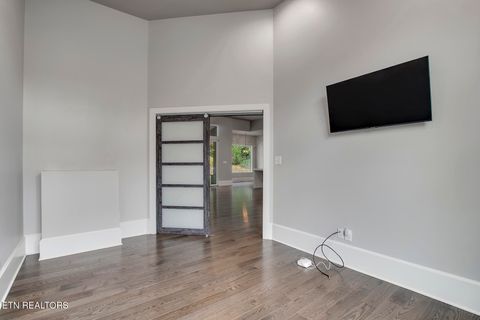 Tiny photo for 4037 SW Hiawatha Drive, Knoxville, TN 37919 (MLS # 1335485)