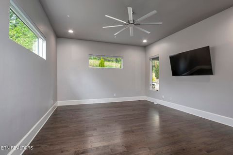 Tiny photo for 4037 SW Hiawatha Drive, Knoxville, TN 37919 (MLS # 1335485)