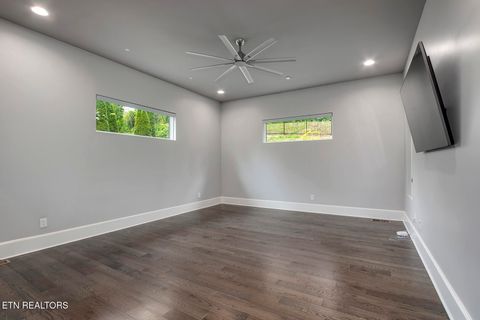 Tiny photo for 4037 SW Hiawatha Drive, Knoxville, TN 37919 (MLS # 1335485)