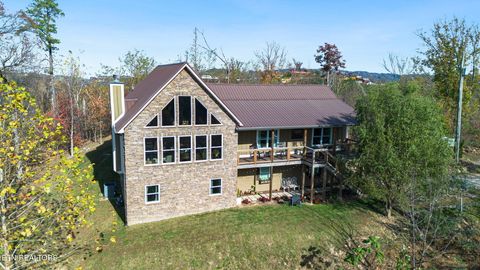835 Perry Drive Gatlinburg TN 37738
