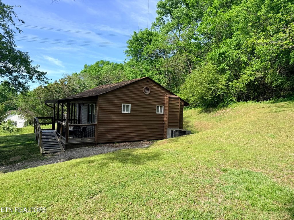 Photo of 4017 Freemason St, Knoxville, TN 37917 (MLS # 1337323)