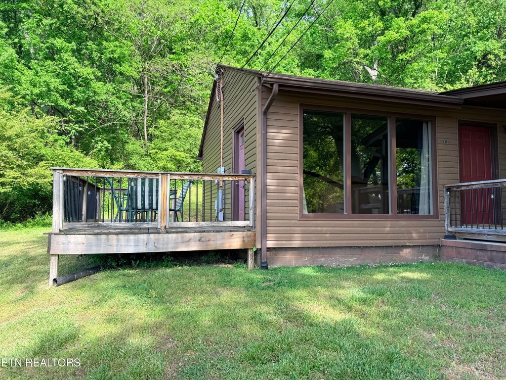 Photo of 4017 Freemason St, Knoxville, TN 37917 (MLS # 1337323)