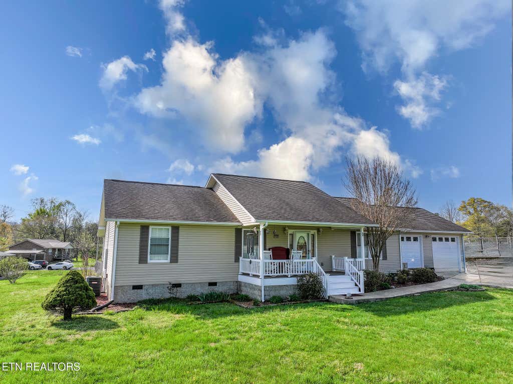 Photo of 1924 Sail Way, Newport, TN 37821 (MLS # 1296431)