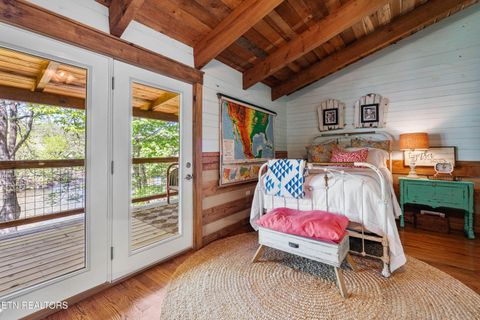Tiny photo for 7539 W Old Highway 73, Townsend, TN 37882 (MLS # 1341550)