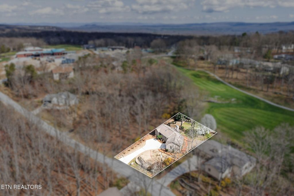 Photo of 113 Prescott Lane, Crossville, TN 38558 (MLS # 1342768)