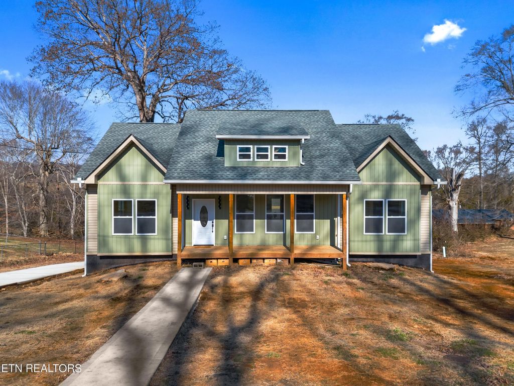 Photo of 869 N Outer Drive, Morristown, TN 37814 (MLS # 1328970)