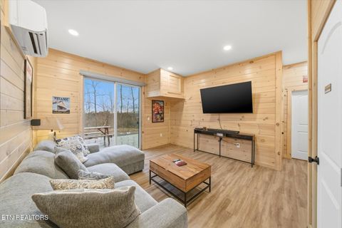 Tiny photo for 610 Butterfly Way, Sevierville, TN 37876 (MLS # 1328920)