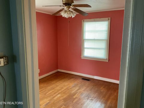 Tiny photo for 1212 Jones St, Athens, TN 37303 (MLS # 1341331)