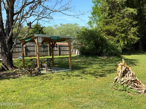 Tiny photo for 1212 Jones St, Athens, TN 37303 (MLS # 1341331)