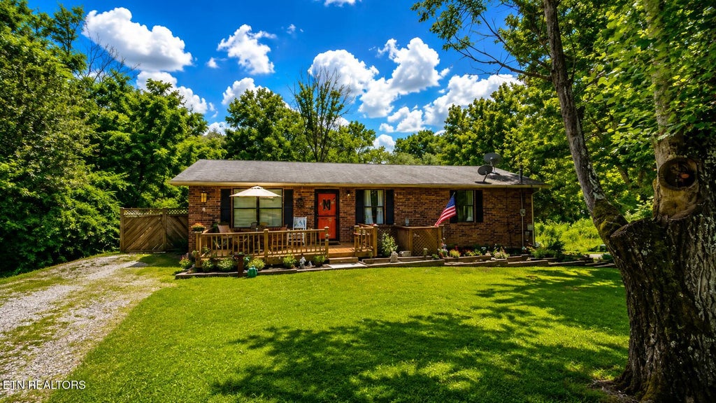Photo of 941 Allensville Rd, Sevierville, TN 37876 (MLS # 1353380)