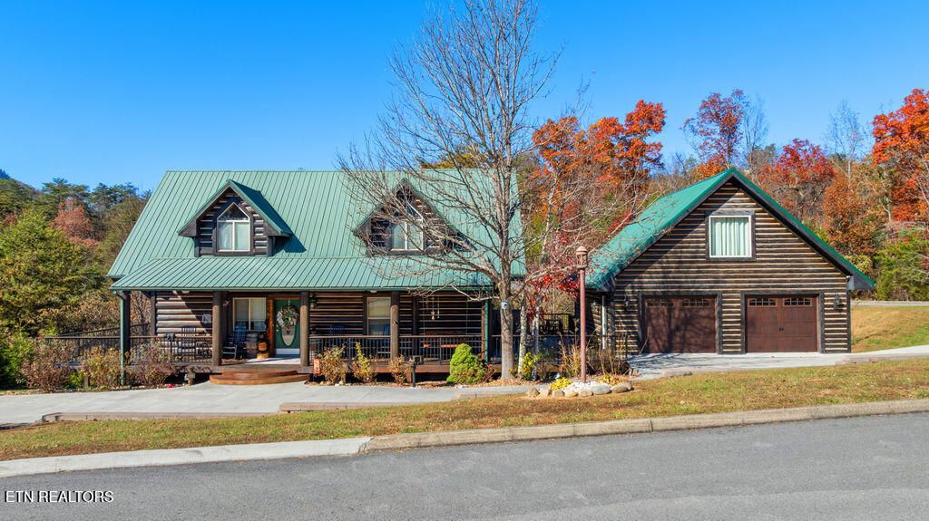 Photo of 1347 Zachary Thomas Lane, Sevierville, TN 37876 (MLS # 1322995)