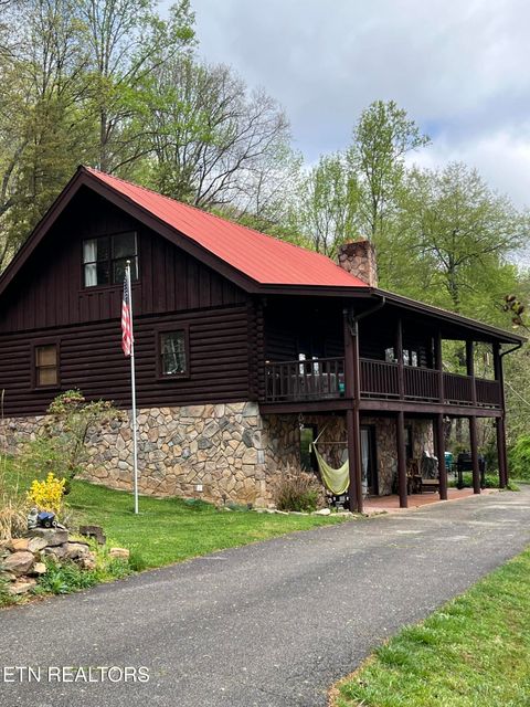 Photo of 342 Big Springs Lane, Jacksboro, TN 37757 (MLS # 1335476)