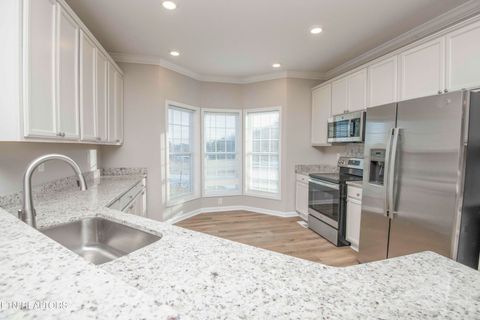 Tiny photo for 155 Waters Edge Drive, Spring City, TN 37381 (MLS # 1331006)