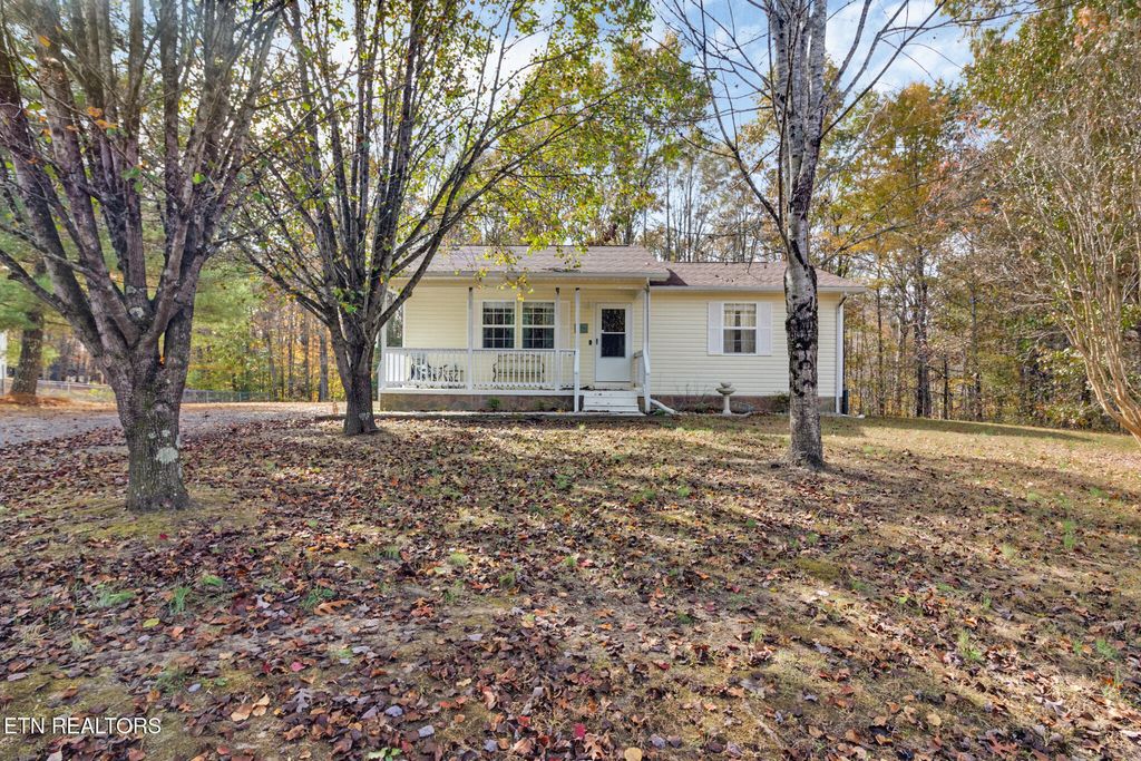 Photo of 152 Oak Hill Drive, Wartburg, TN 37887 (MLS # 1281741)