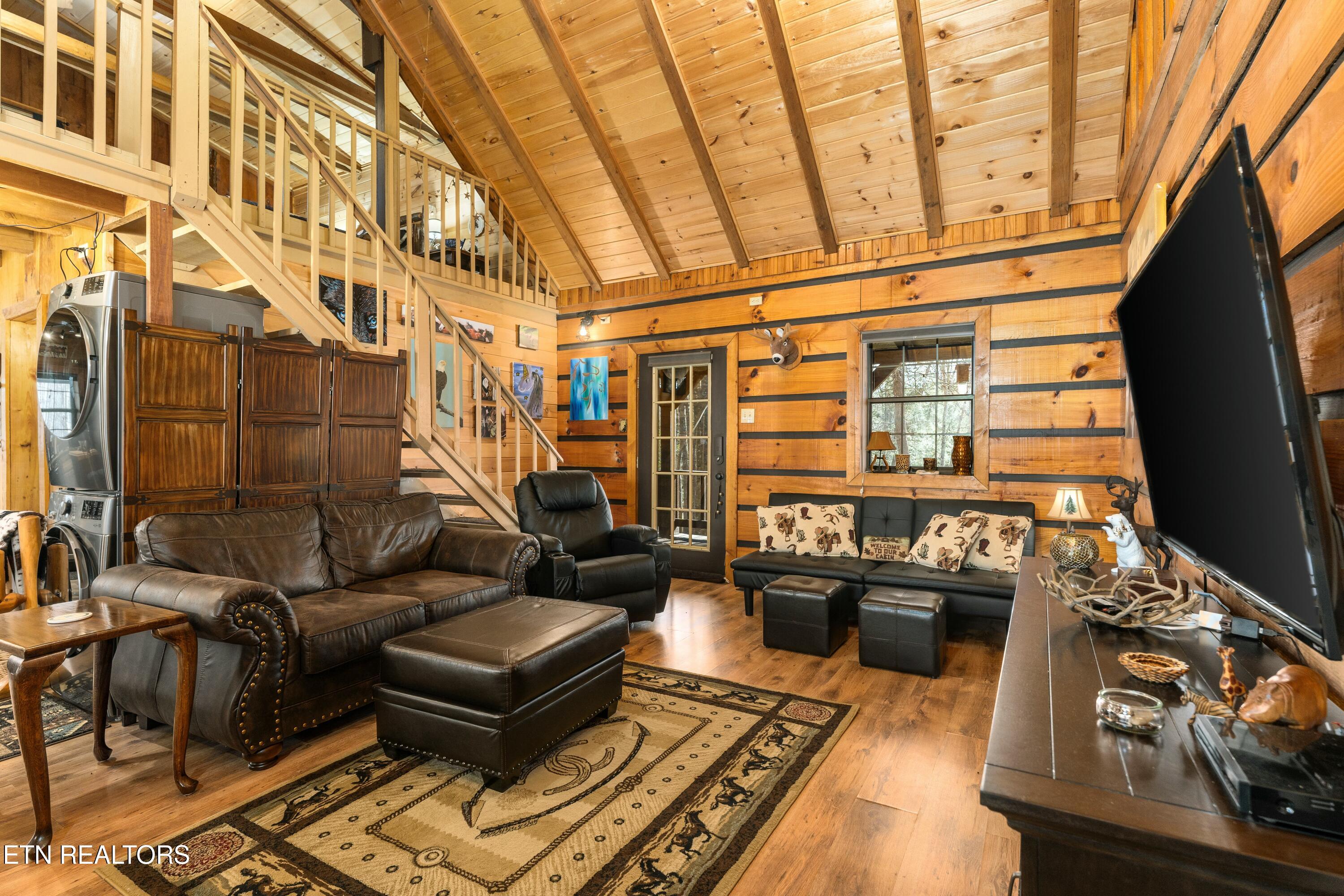 784 Wilderness Tr