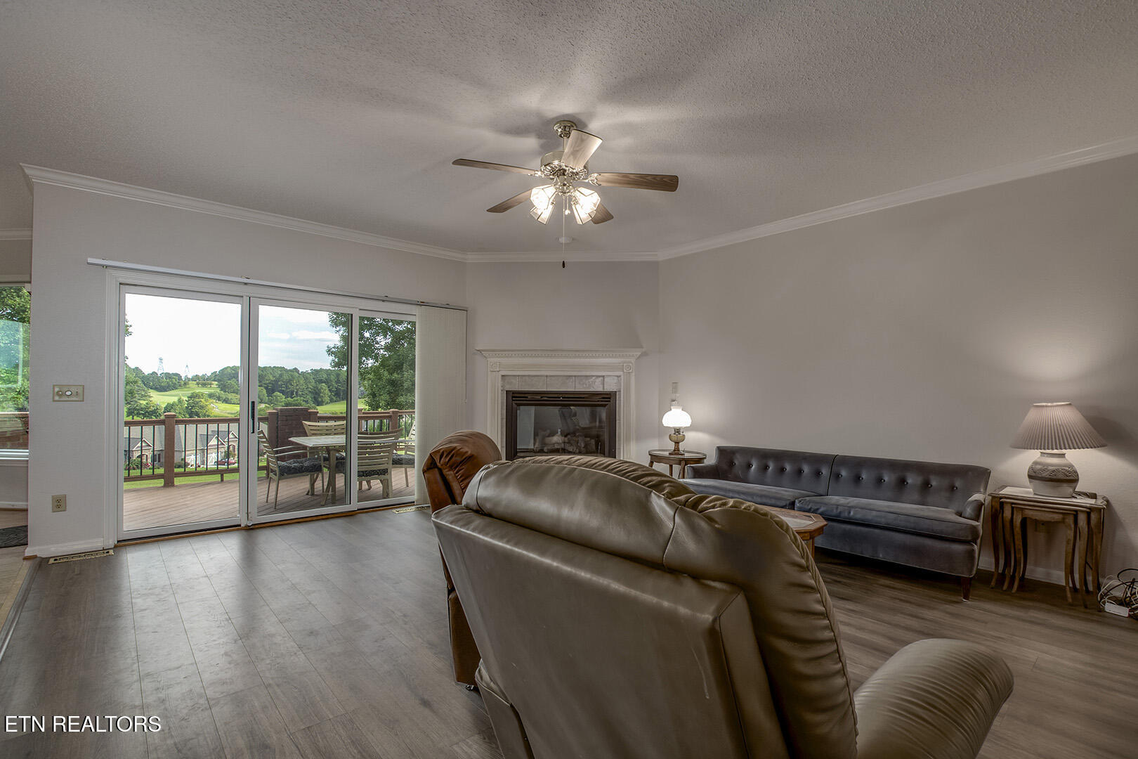 Loudon, Tennessee 37774, United States, 3 Bedrooms Bedrooms, ,2 BathroomsBathrooms,Residential,Coming Soon,196116