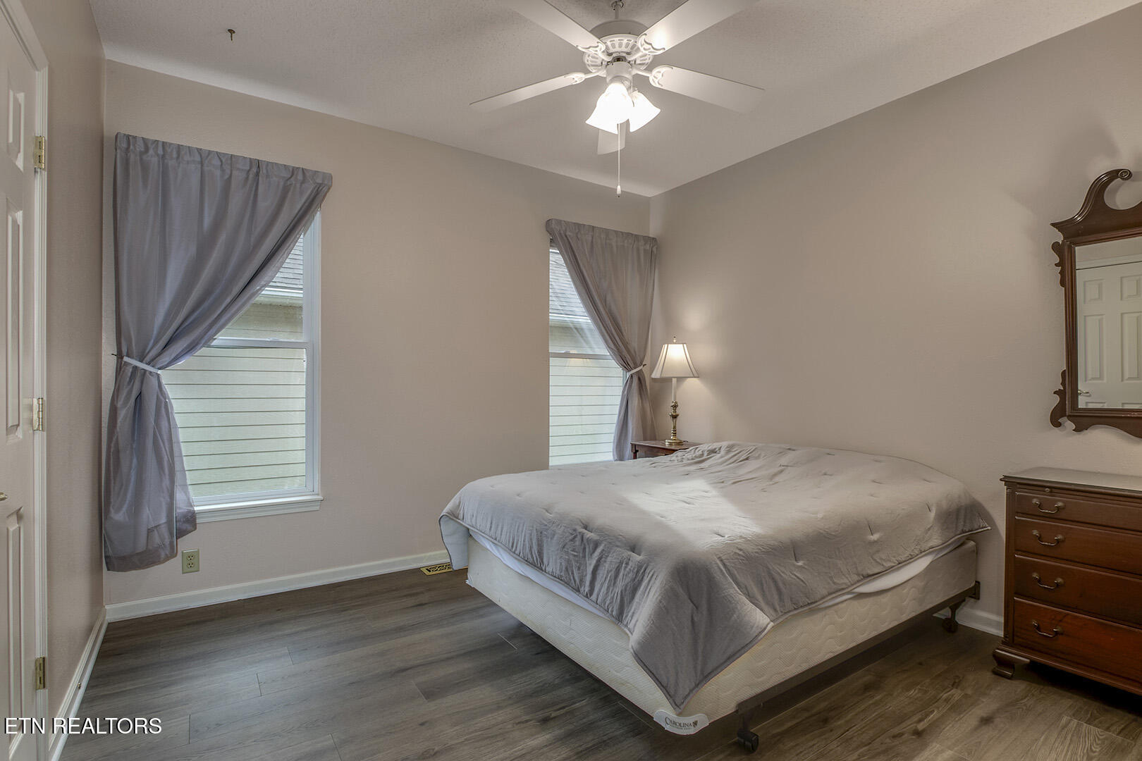 Loudon, Tennessee 37774, United States, 3 Bedrooms Bedrooms, ,2 BathroomsBathrooms,Residential,Coming Soon,196116