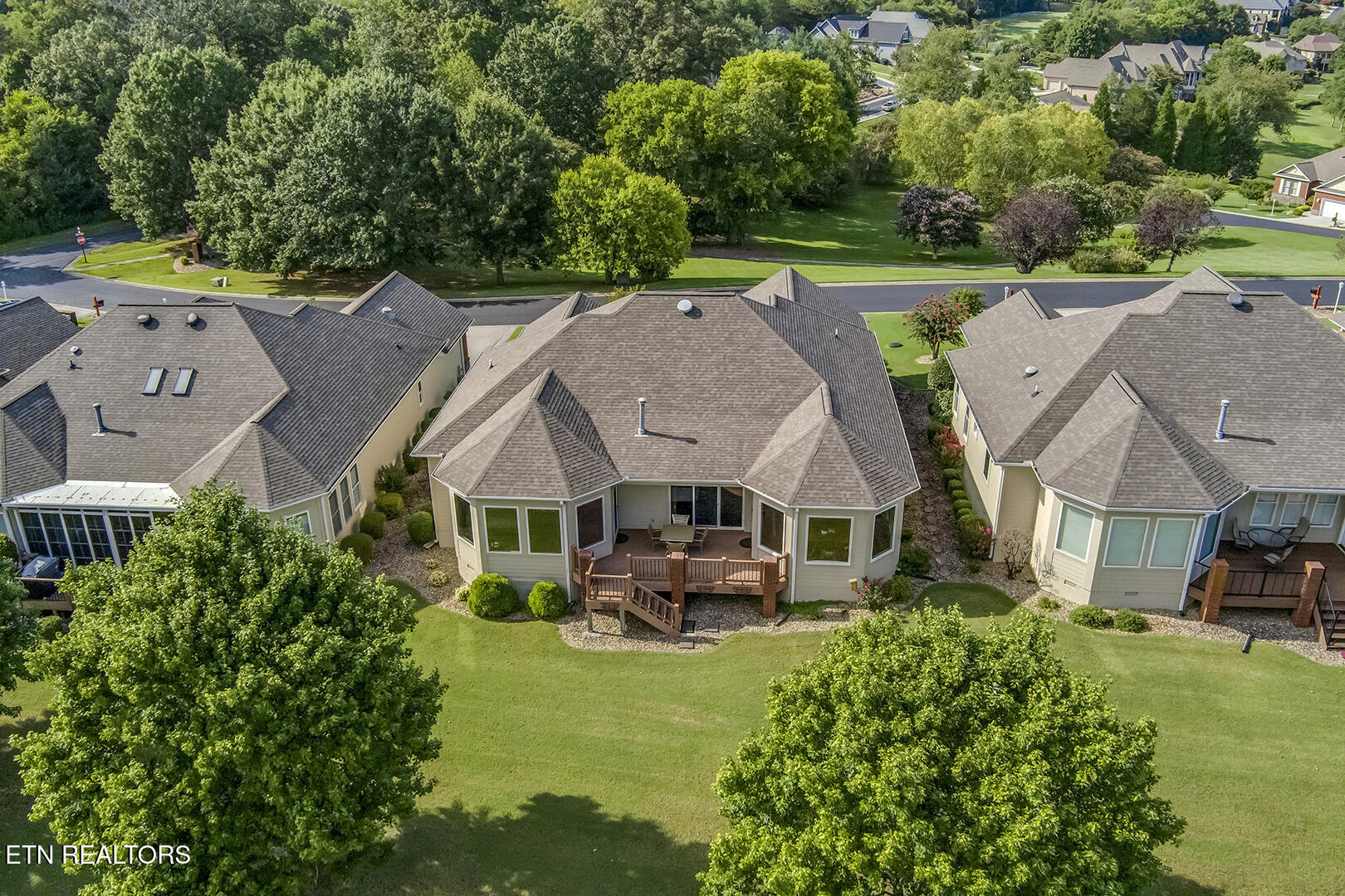 Loudon, Tennessee 37774, United States, 3 Bedrooms Bedrooms, ,2 BathroomsBathrooms,Residential,Coming Soon,196116