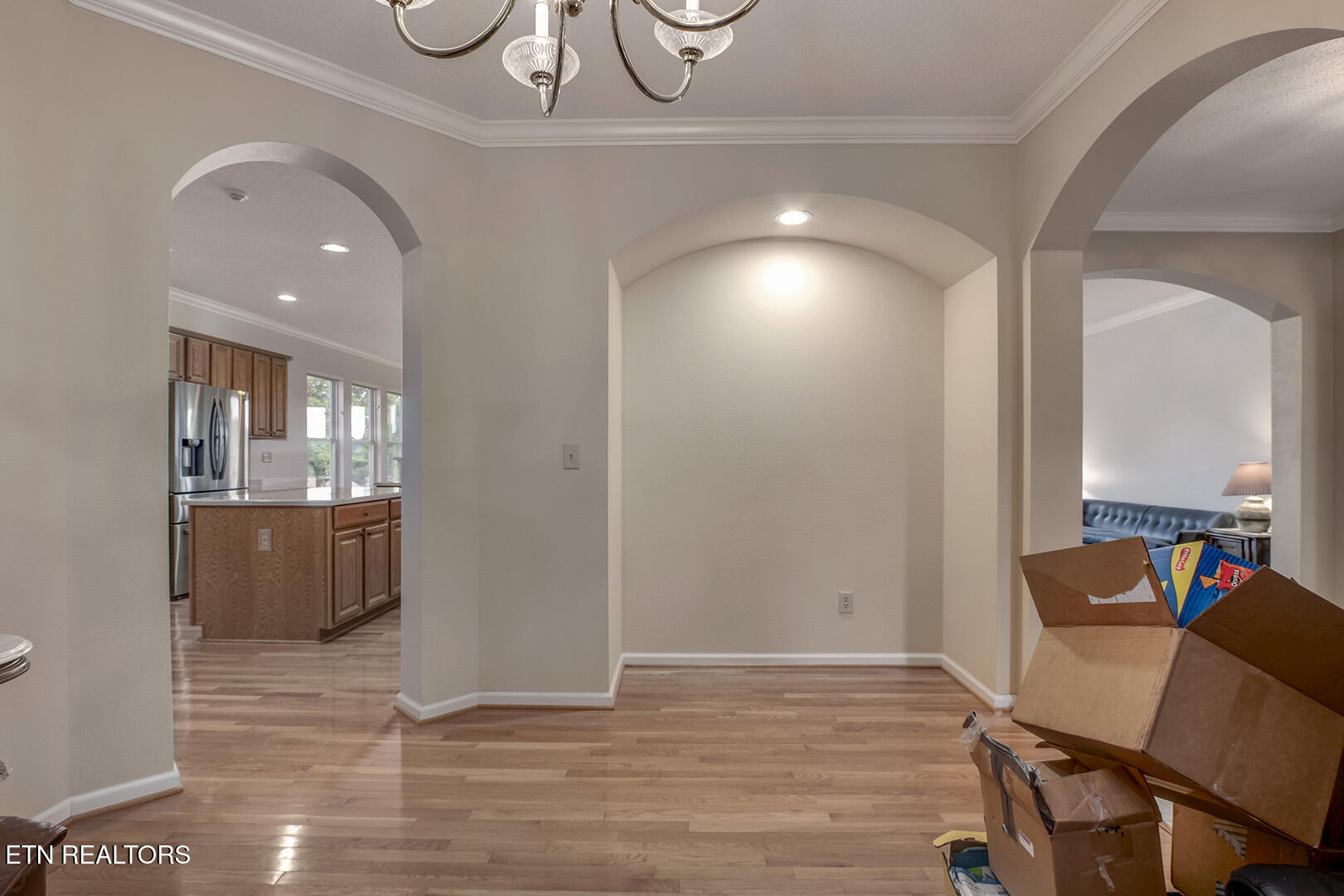 Loudon, Tennessee 37774, United States, 3 Bedrooms Bedrooms, ,2 BathroomsBathrooms,Residential,Coming Soon,196116