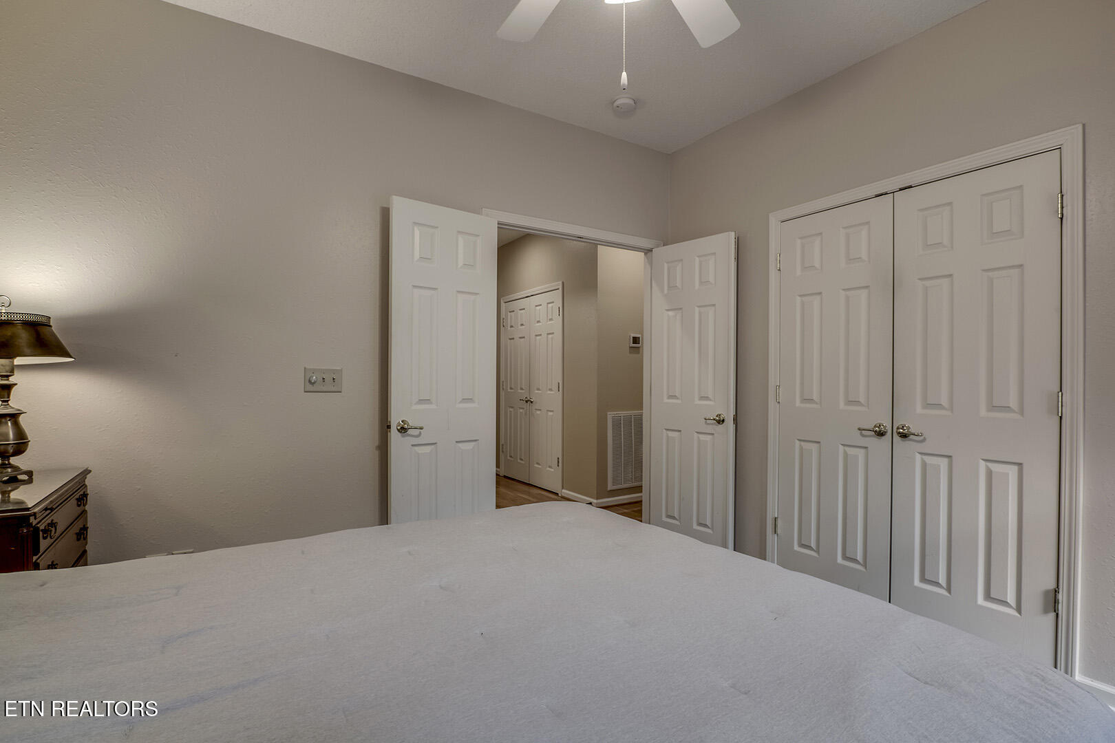 Loudon, Tennessee 37774, United States, 3 Bedrooms Bedrooms, ,2 BathroomsBathrooms,Residential,Coming Soon,196116