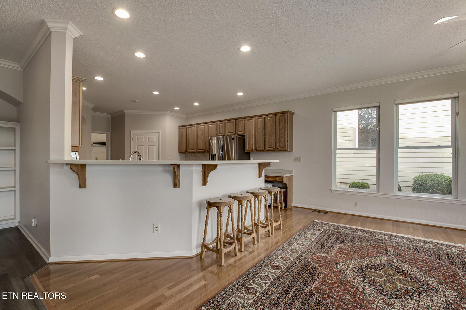 Loudon, Tennessee 37774, United States, 3 Bedrooms Bedrooms, ,2 BathroomsBathrooms,Residential,Coming Soon,196116