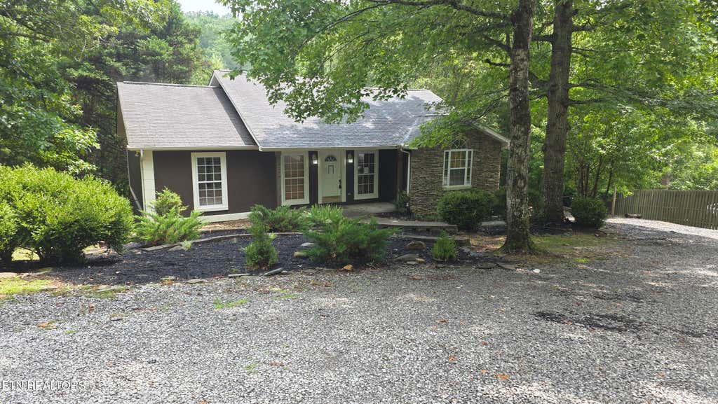 Photo of 3230 Cove Creek Way, Sevierville, TN 37862 (MLS # 1350542)