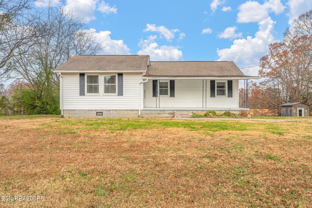 Photo of 2950 Craigs Chapel Rd, Greenback, TN 37742 (MLS # 1322734)