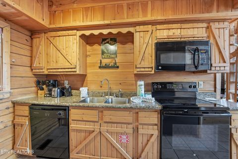 Tiny photo for 2856 Eagle Crest Way, Sevierville, TN 37876 (MLS # 1331293)