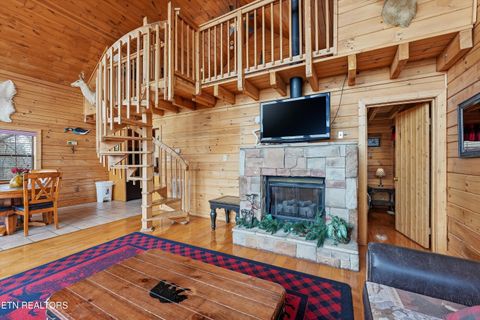 Tiny photo for 2856 Eagle Crest Way, Sevierville, TN 37876 (MLS # 1331293)