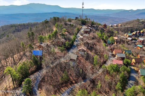 Tiny photo for 2856 Eagle Crest Way, Sevierville, TN 37876 (MLS # 1331293)