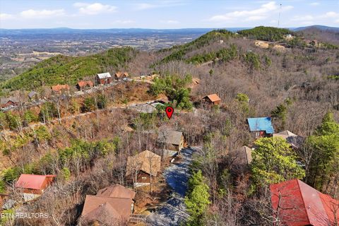 Tiny photo for 2856 Eagle Crest Way, Sevierville, TN 37876 (MLS # 1331293)