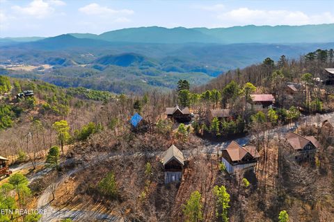 Tiny photo for 2856 Eagle Crest Way, Sevierville, TN 37876 (MLS # 1331293)
