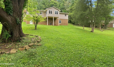 Tiny photo for 105 Trenton Drive, Oak Ridge, TN 37830 (MLS # 1352621)