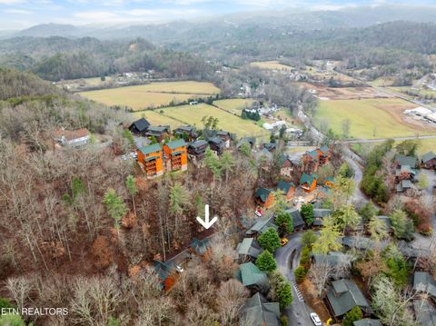 Tiny photo for 2119 Valley Creek Way, Pigeon Forge, TN 37862 (MLS # 1324202)
