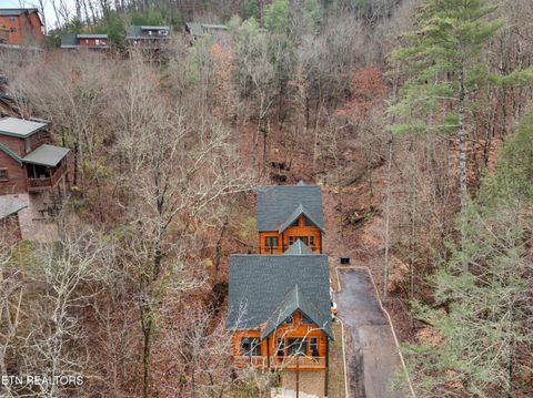 Tiny photo for 2119 Valley Creek Way, Pigeon Forge, TN 37862 (MLS # 1324202)