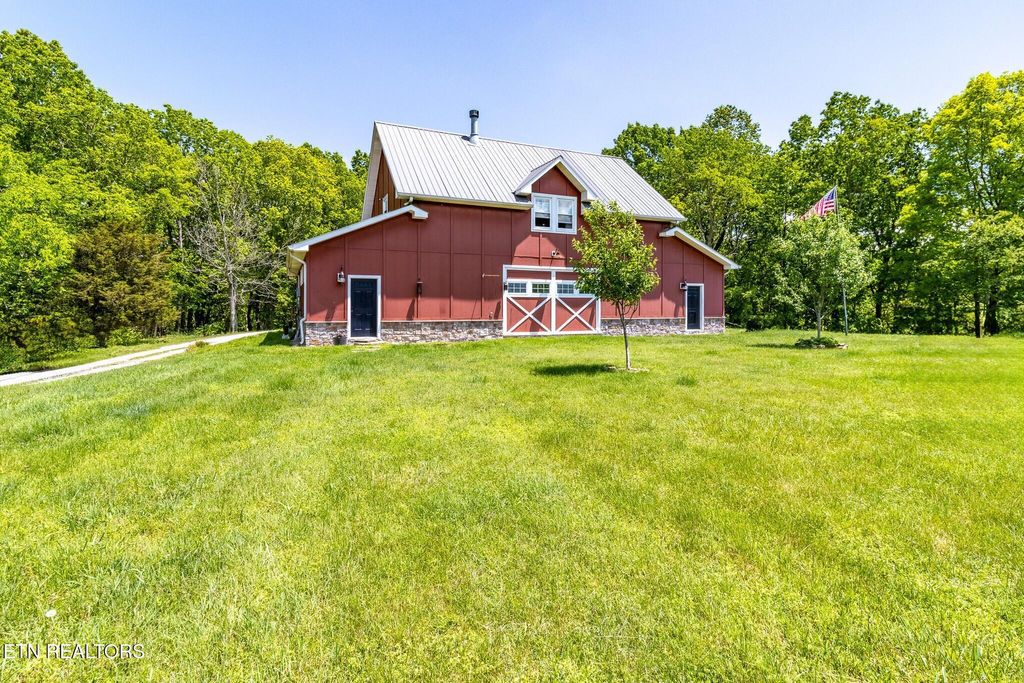 Photo of 171 Fieldstone Lane, Pikeville, TN 37367 (MLS # 1342751)