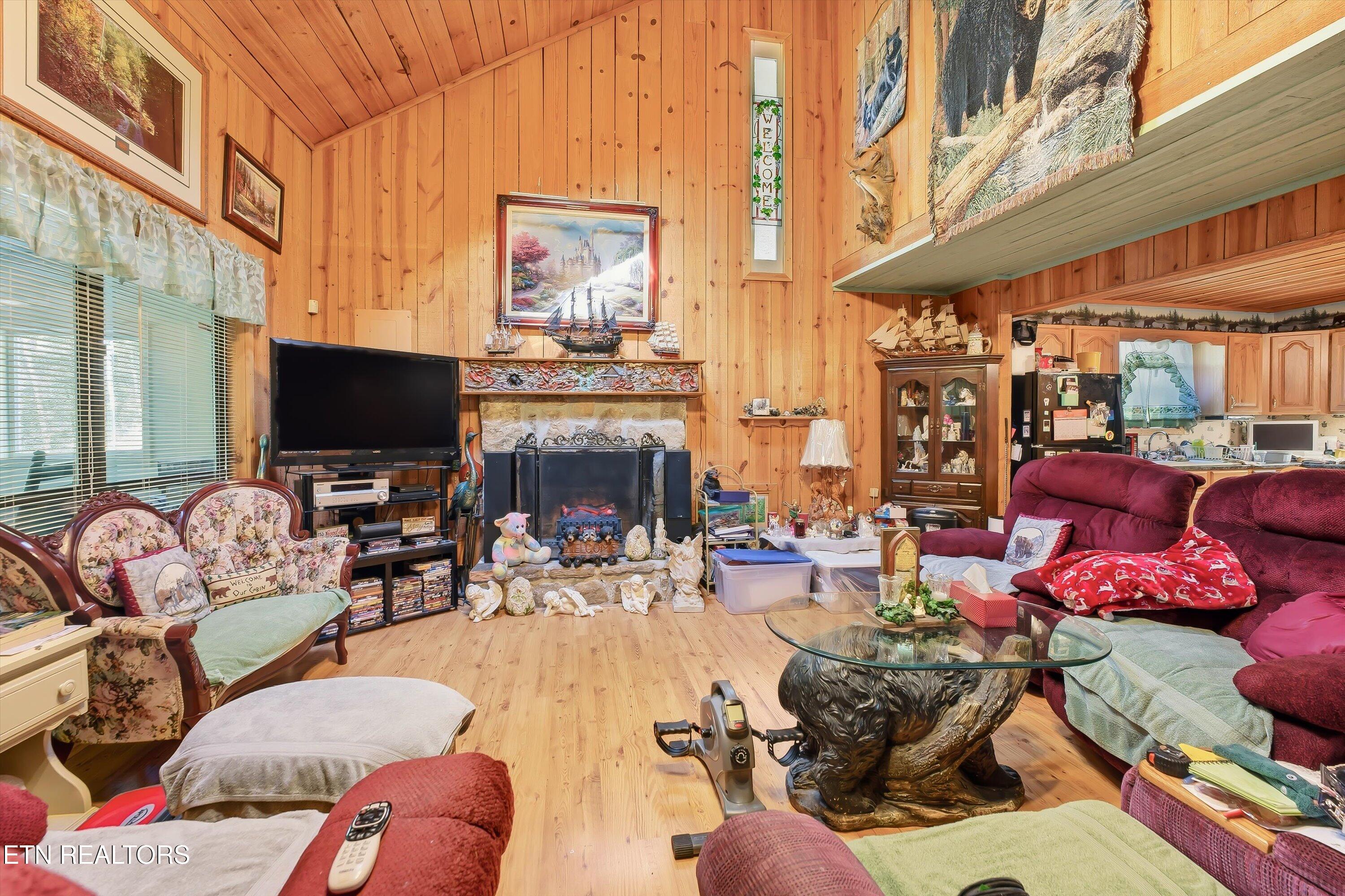 3255 Bear Mountain Lane