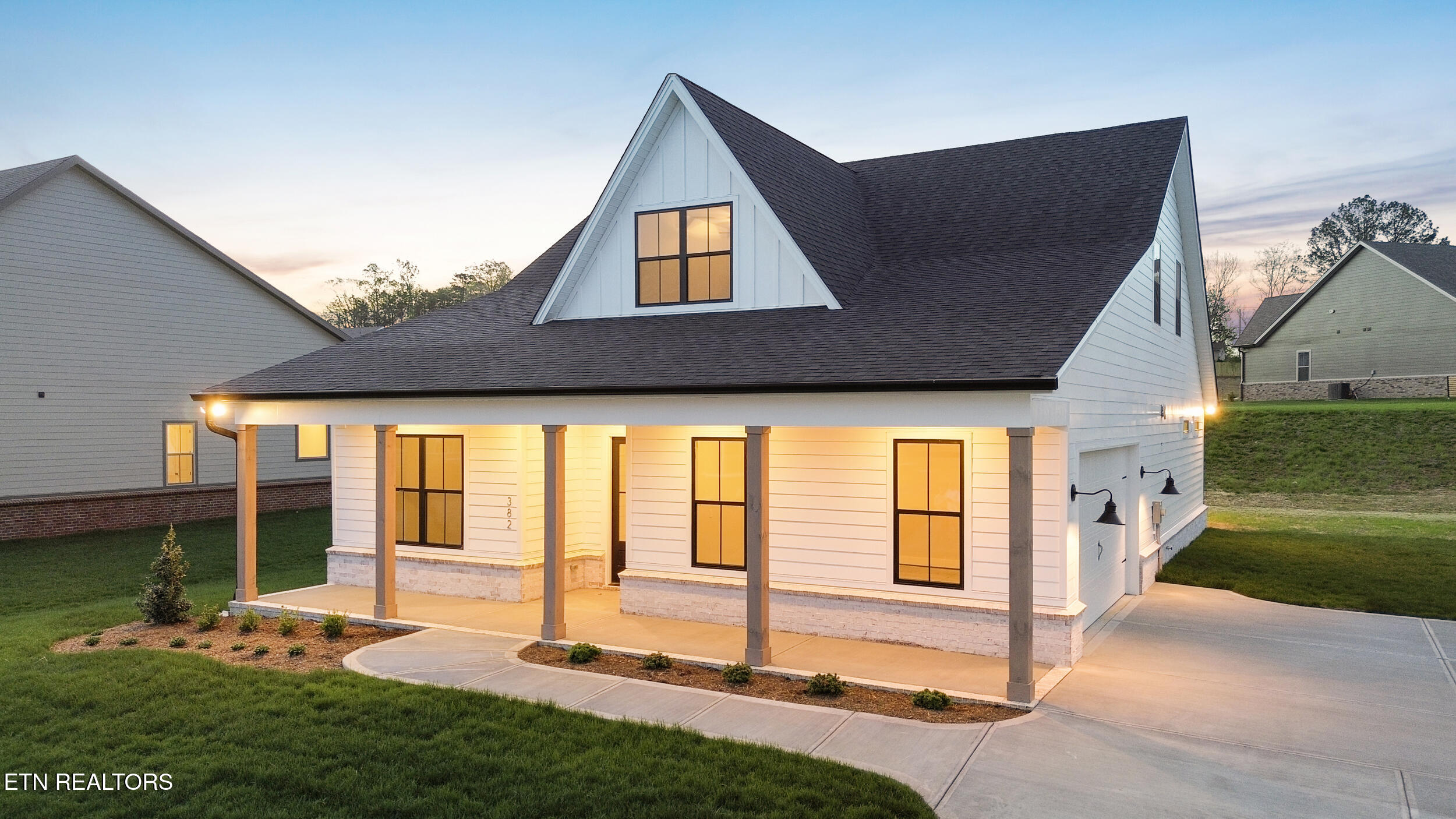 382 Poppy Place