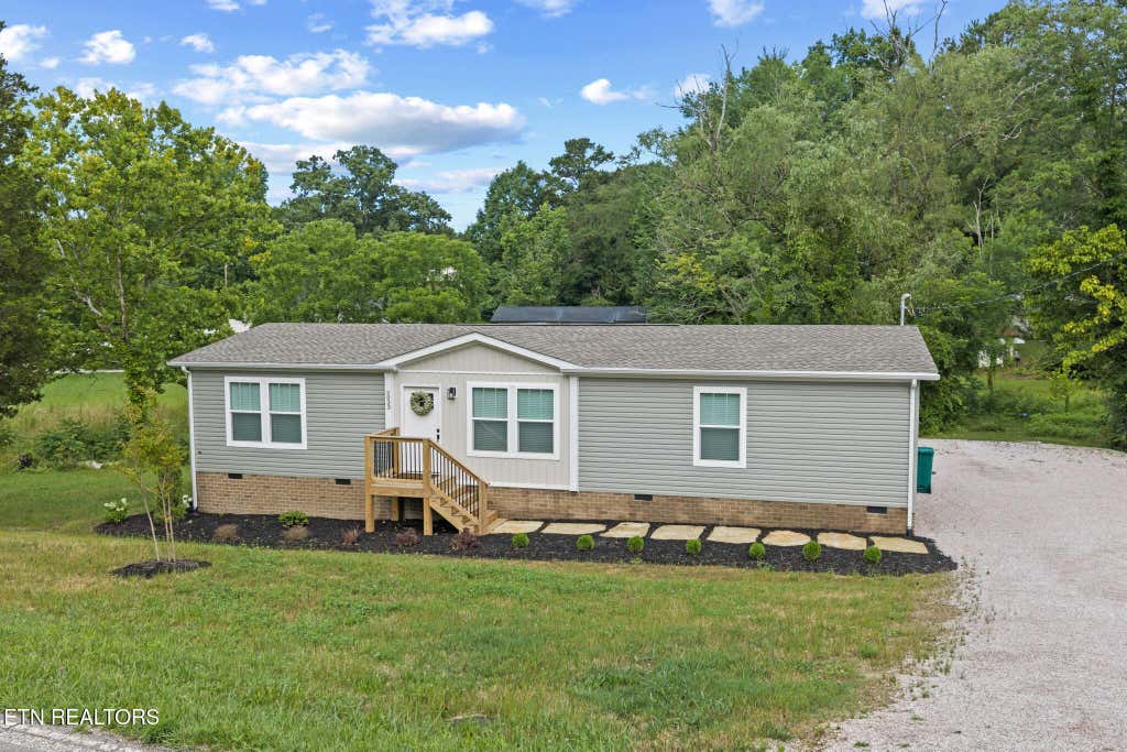 Photo of 5033 Crippen Rd, Knoxville, TN 37918 (MLS # 1349565)