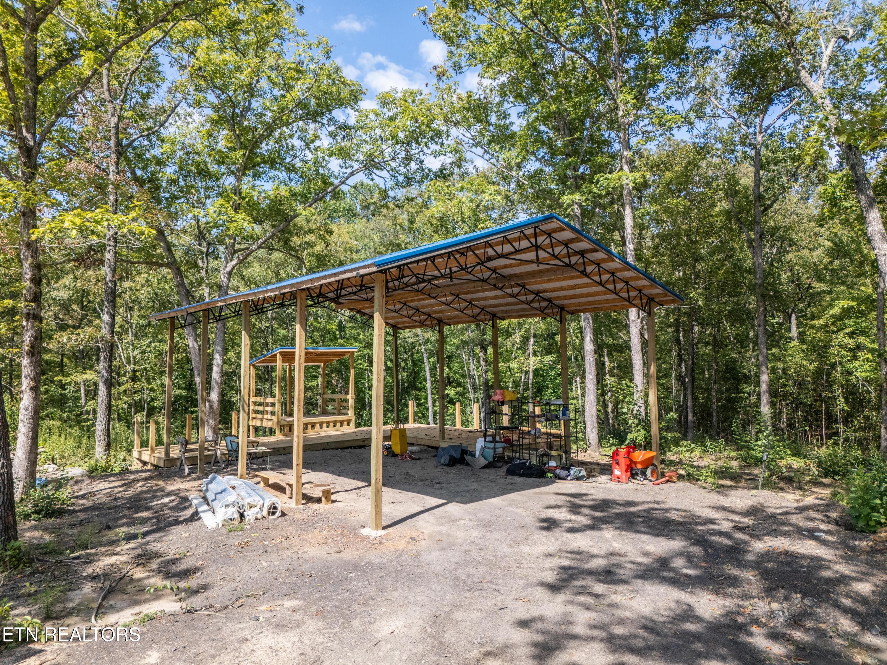 841 Griffith Rd