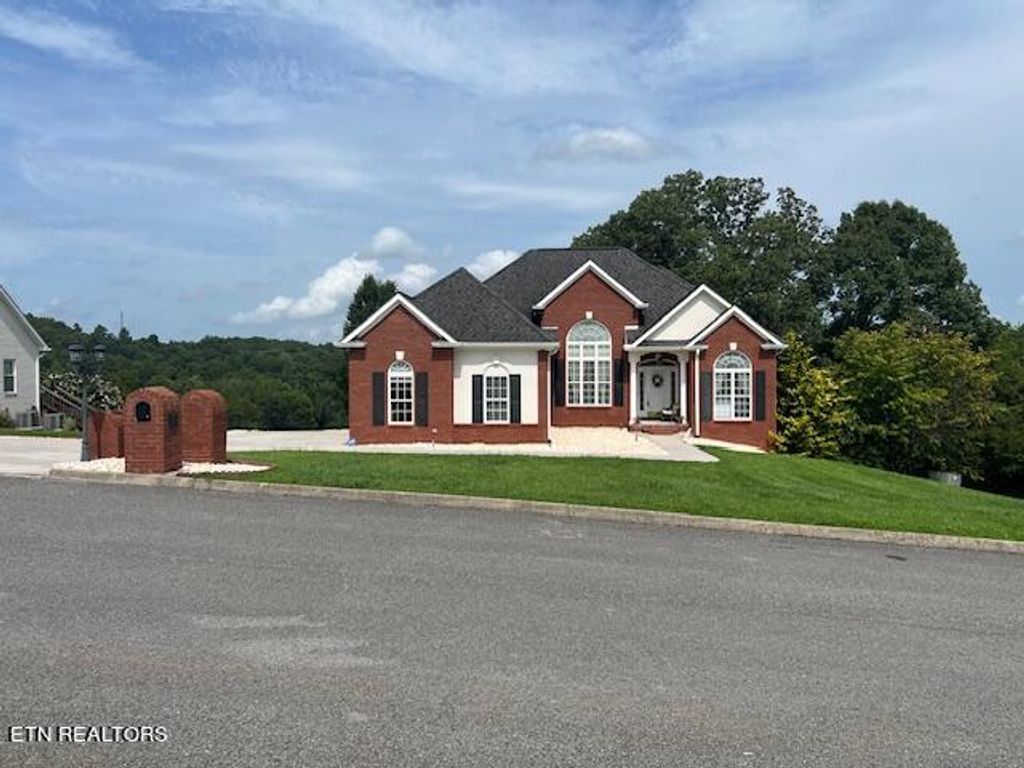 Photo of 392 Rutherford Drive, New Tazewell, TN 37825 (MLS # 1271839)