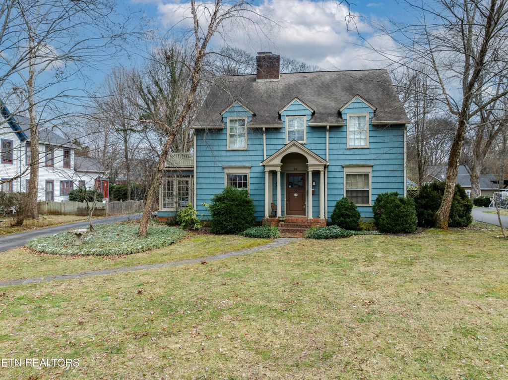 Photo of 1206 Oak Park Ave, Maryville, TN 37803 (MLS # 1330785)