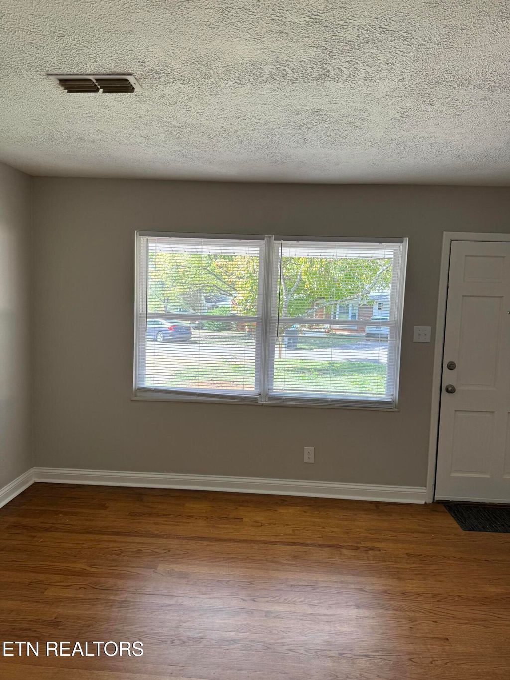 Photo of 2336 Sylvania Ave, Knoxville, TN 37920 (MLS # 1317080)