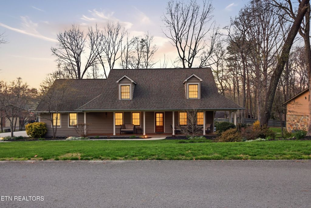 Photo of 7844 Ember Crest Tr, Knoxville, TN 37938 (MLS # 1333892)